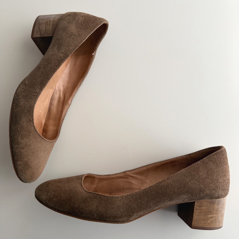Madewell Ella Round Toe Taupe Suede Wood Heel Pumps Shoes sz 9